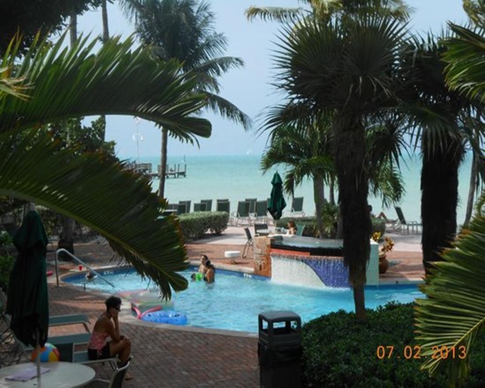 Coconut Beach Resort 基韋斯特 外观 照片